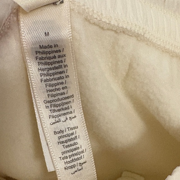 Skims Cream Fleece Lounge Mini Skirt - Picture 9 of 10